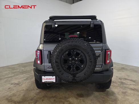 Used 2023 Ford Bronco Wildtrak image 7