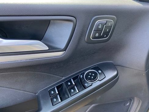 Used 2023 Ford Escape Platinum AWD/4WD image 18