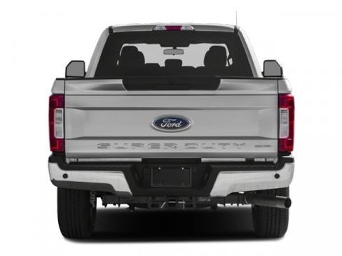 Used 2017 Ford F250 XLT w/ Camper Package image 5