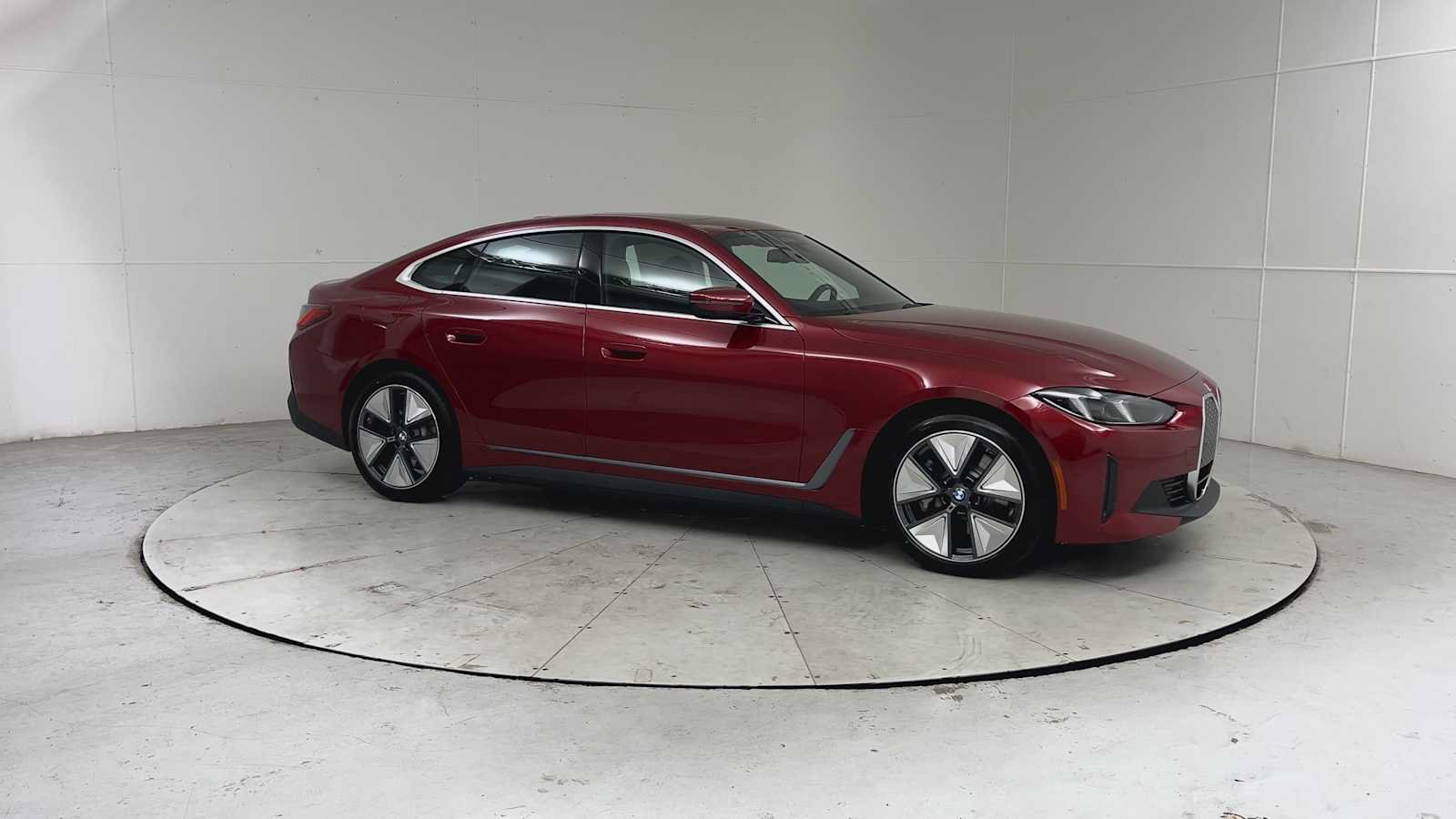 New 2026 BMW i4 xDrive40i w/ Premium Package AWD/4WD image 8