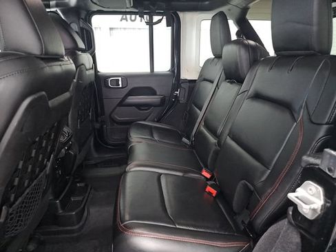 Used 2018 Jeep Wrangler Unlimited Rubicon AWD/4WD image 23