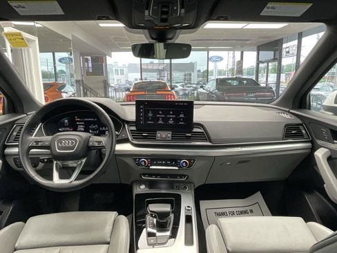 Used 2025 Audi Q5 2.0T Premium AWD/4WD image 16