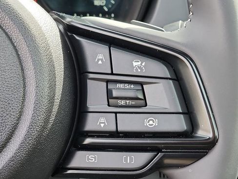 Used 2025 Subaru Forester Premium image 22