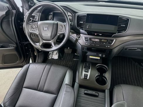 Used 2023 Honda Passport TrailSport image 19