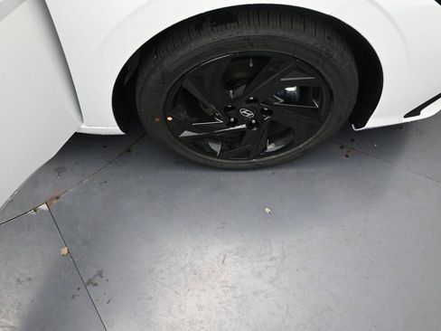 New 2026 Hyundai Elantra Sport image 39