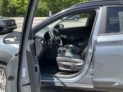 Used 2019 Hyundai Kona SEL AWD/4WD image 16