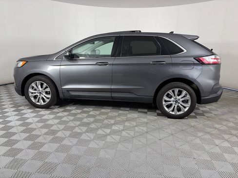 Used 2022 Ford Edge Titanium AWD/4WD image 4