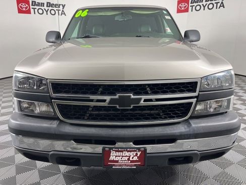Used 2006 Chevrolet Silverado 1500 W/T image 17
