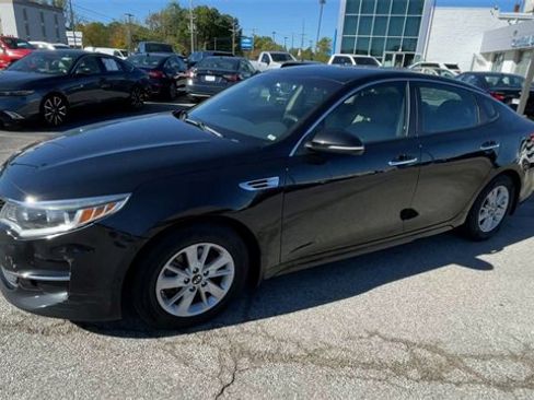 Used 2016 Kia Optima LX image 6