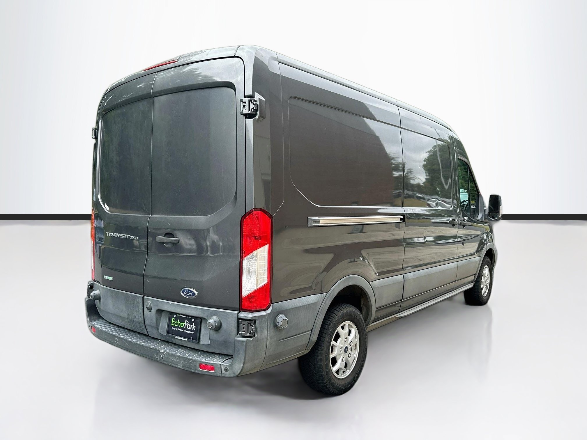 Used 2016 Ford Transit 250 148 Medium Roof w/ Exterior Upgrade Package RWD image 9