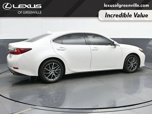 Used 2017 Lexus ES 350 w/ Navigation System Package FWD image 8