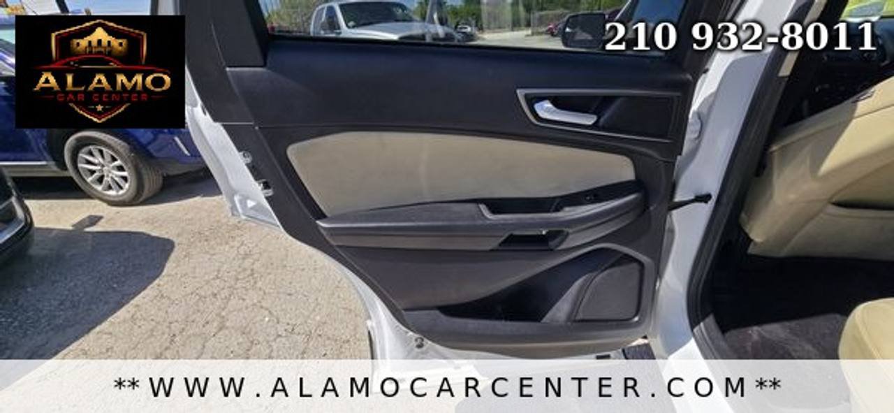 Used 2015 Ford Edge SE FWD image 30