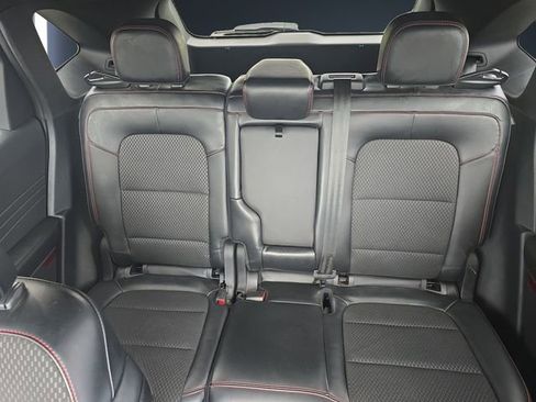 Used 2023 Ford Escape ST-Line w/ Tech Pack #1 AWD/4WD image 13