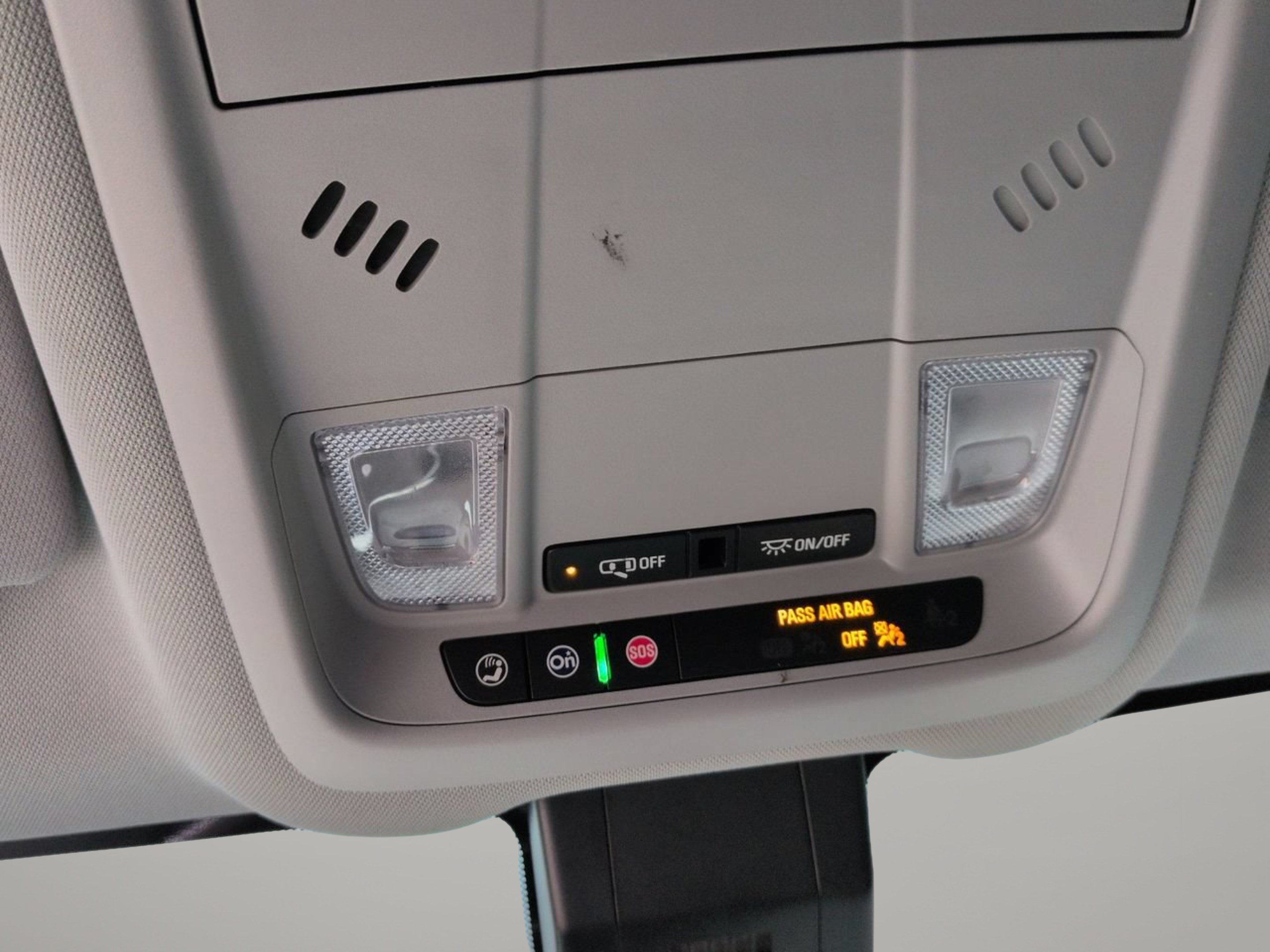 Used 2023 Chevrolet Equinox LT FWD image 24
