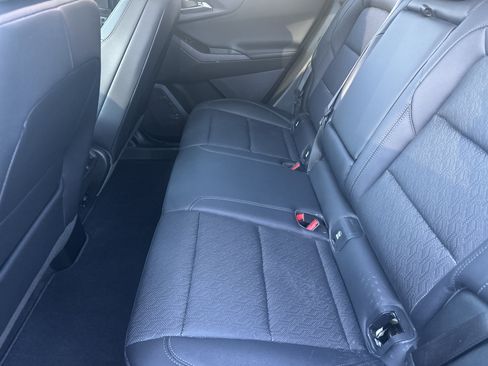 Used 2026 Chevrolet Equinox LT w/ Convenience Package II image 21