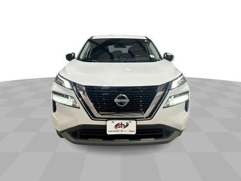 Used 2023 Nissan Rogue S AWD/4WD image 3