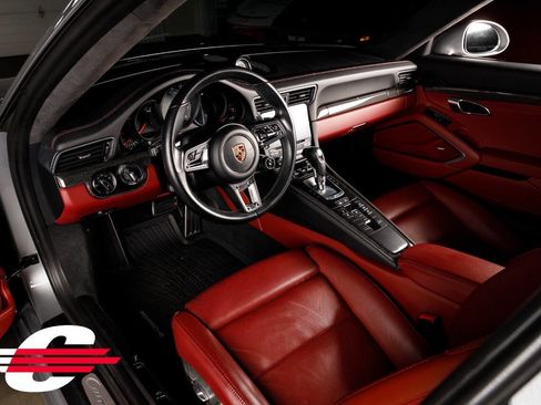 Used 2017 Porsche 911 Carrera 4S image 15