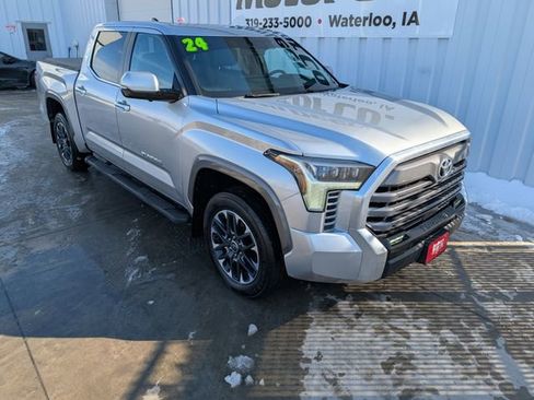 Used 2024 Toyota Tundra Limited image 8