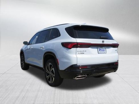 New 2026 Buick Enclave Sport Touring w/ LPO, Floor Liner Package image 4