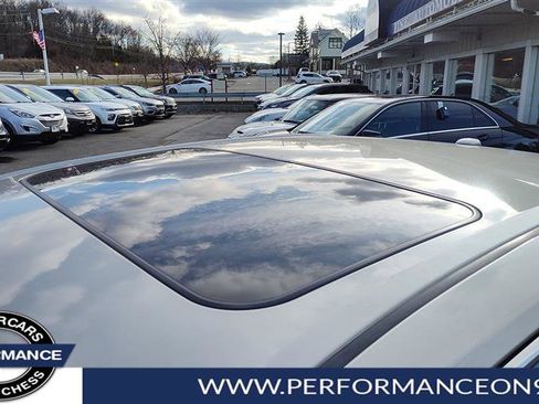 Used 2014 Toyota Camry XLE image 9