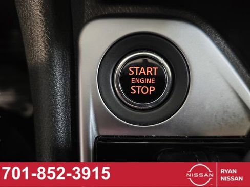 Certified 2023 Nissan Sentra SV image 32