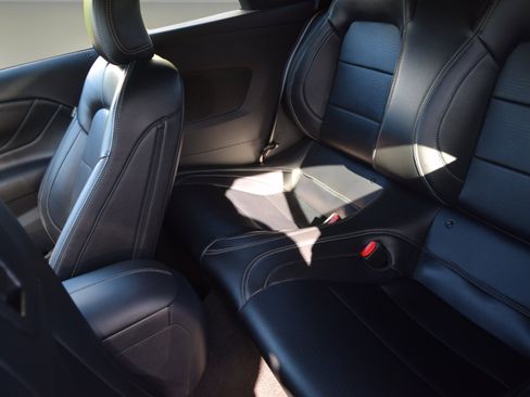 Used 2024 Ford Mustang GT Premium image 8