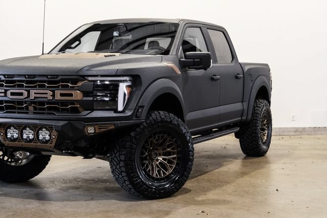 Used 2026 Ford F150 Raptor AWD/4WD image 25