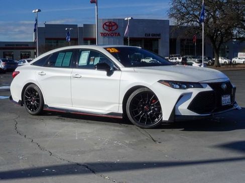Used 2020 Toyota Avalon TRD image 7