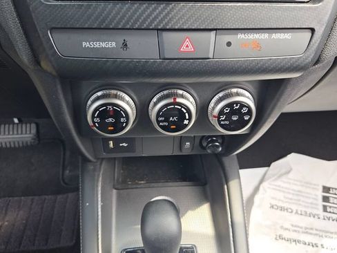 Used 2021 Mitsubishi Outlander Sport ES FWD image 19