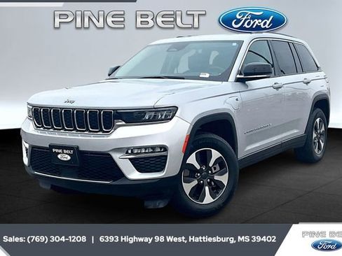 Used 2023 Jeep Grand Cherokee 4WD 4xe image 10