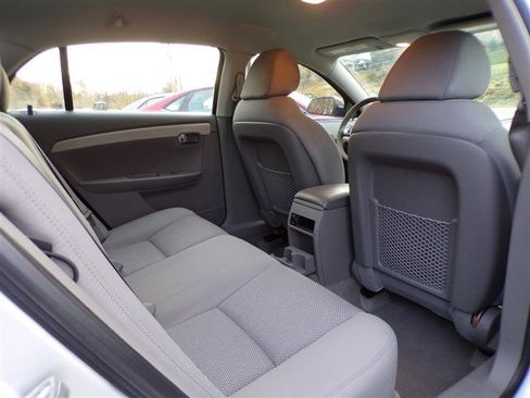 Used 2011 Chevrolet Malibu LS image 22