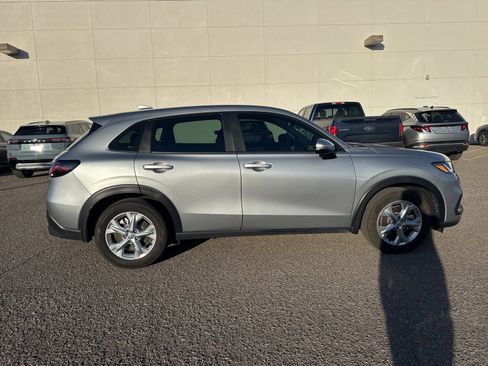 Used 2024 Honda HR-V LX image 8
