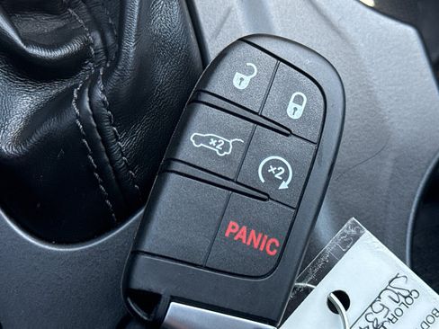 Used 2025 Dodge Durango R/T AWD/4WD image 39