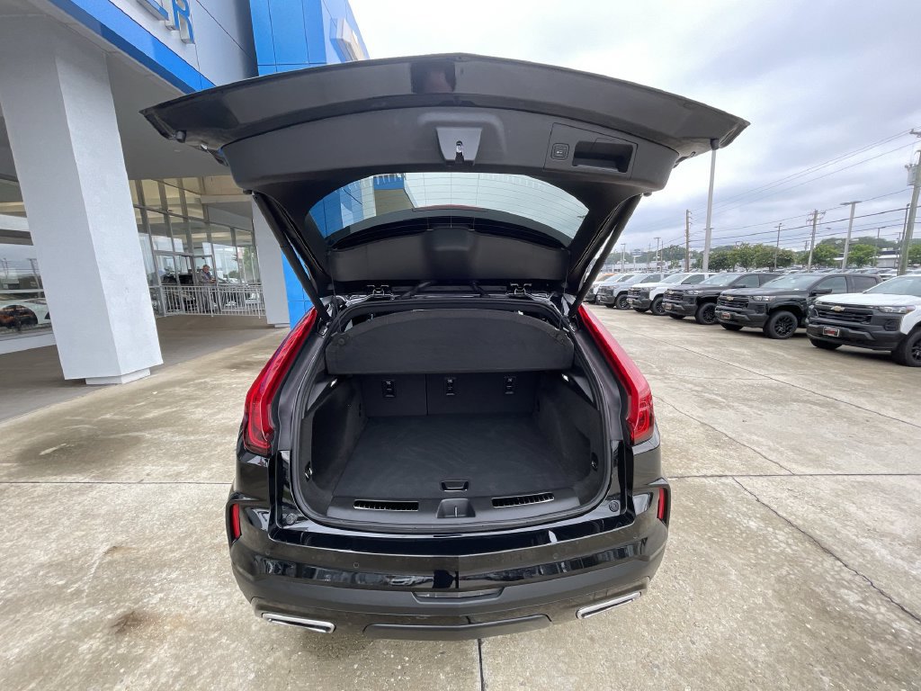 Certified 2025 Cadillac XT4 Premium Luxury FWD image 26