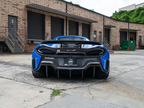 Used 2019 McLaren 600LT RWD image 6