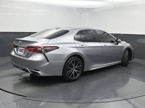 Used 2023 Toyota Camry SE FWD image 23