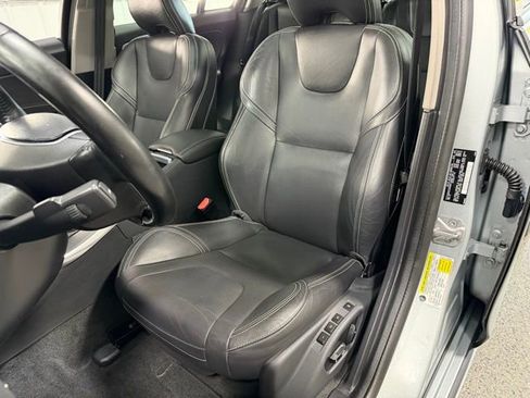 Used 2018 Volvo S60 T5 Dynamic w/ Vision Package image 21