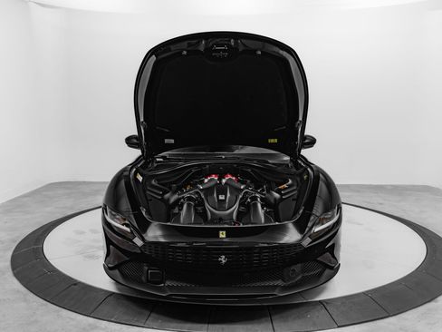 Certified 2024 Ferrari Roma image 19
