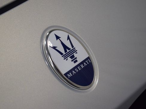 Used 2025 Maserati Grecale Modena AWD/4WD image 3