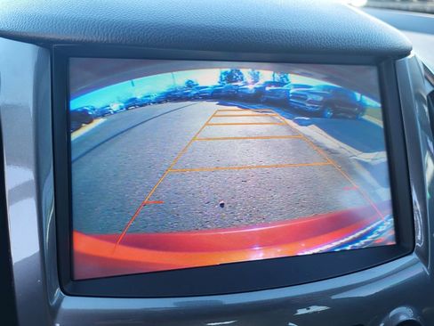 Used 2016 Chevrolet Cruze LT w/ Sun And Sound Package image 23