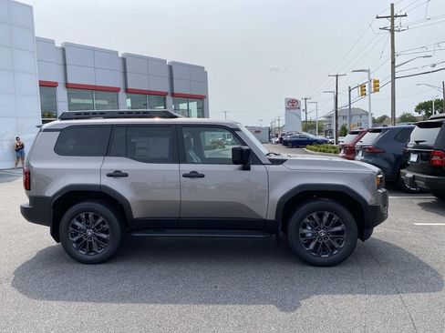 New 2027 Toyota Land Cruiser AWD/4WD image 2