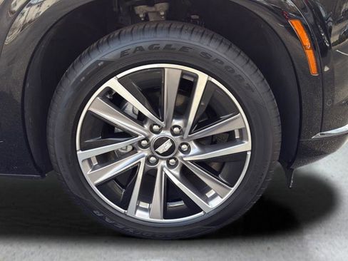 Certified 2026 Cadillac Vistiq Sport w/ LPO, Floor Liner Package AWD/4WD image 14