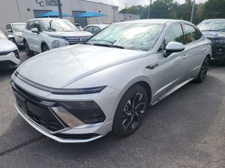 Used 2025 Hyundai Sonata SEL video 1