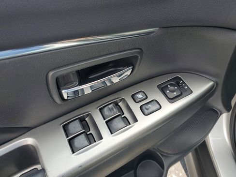 Used 2018 Mitsubishi Outlander Sport SE image 14