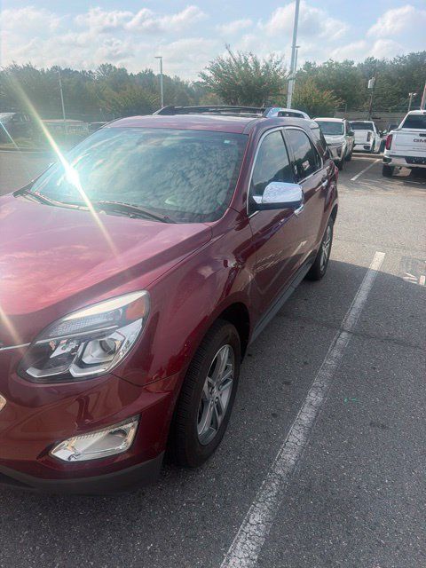 Used 2017 Chevrolet Equinox Premier w/ Enhanced Convenience Package AWD/4WD image 3