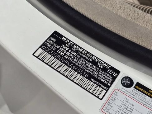 Used 2019 Mercedes-Benz S 560 4MATIC Sedan image 42
