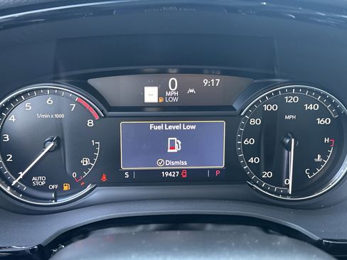 Used 2023 Cadillac XT6 Premium Luxury image 28