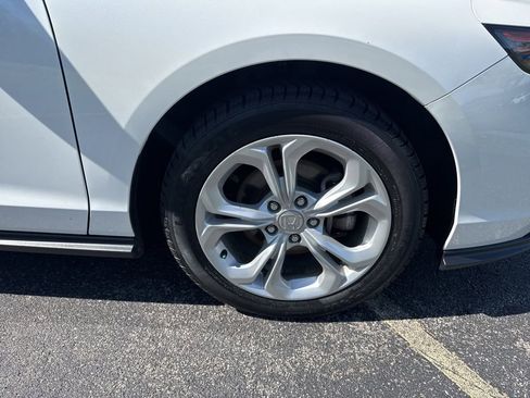 Certified 2023 Honda Accord LX image 14