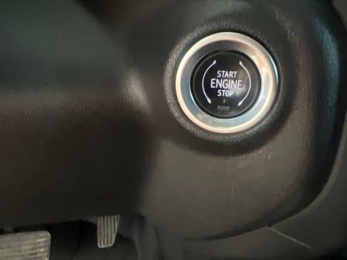 Used 2019 Chevrolet Silverado 1500 LTZ w/ LTZ Premium Package AWD/4WD image 24