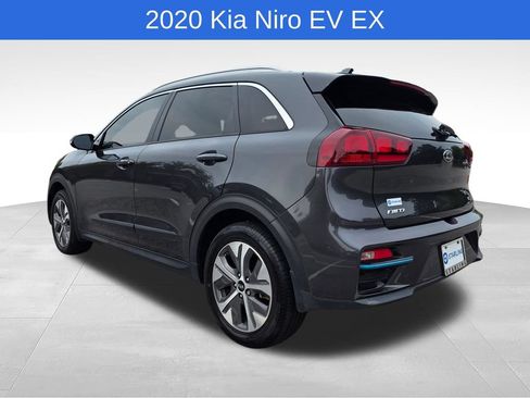 Used 2020 Kia Niro EX FWD image 6